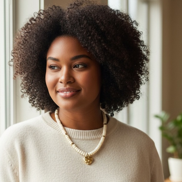 NWT J Crew Factory Beaded pendant necklace Ivory - Picture 2 of 9